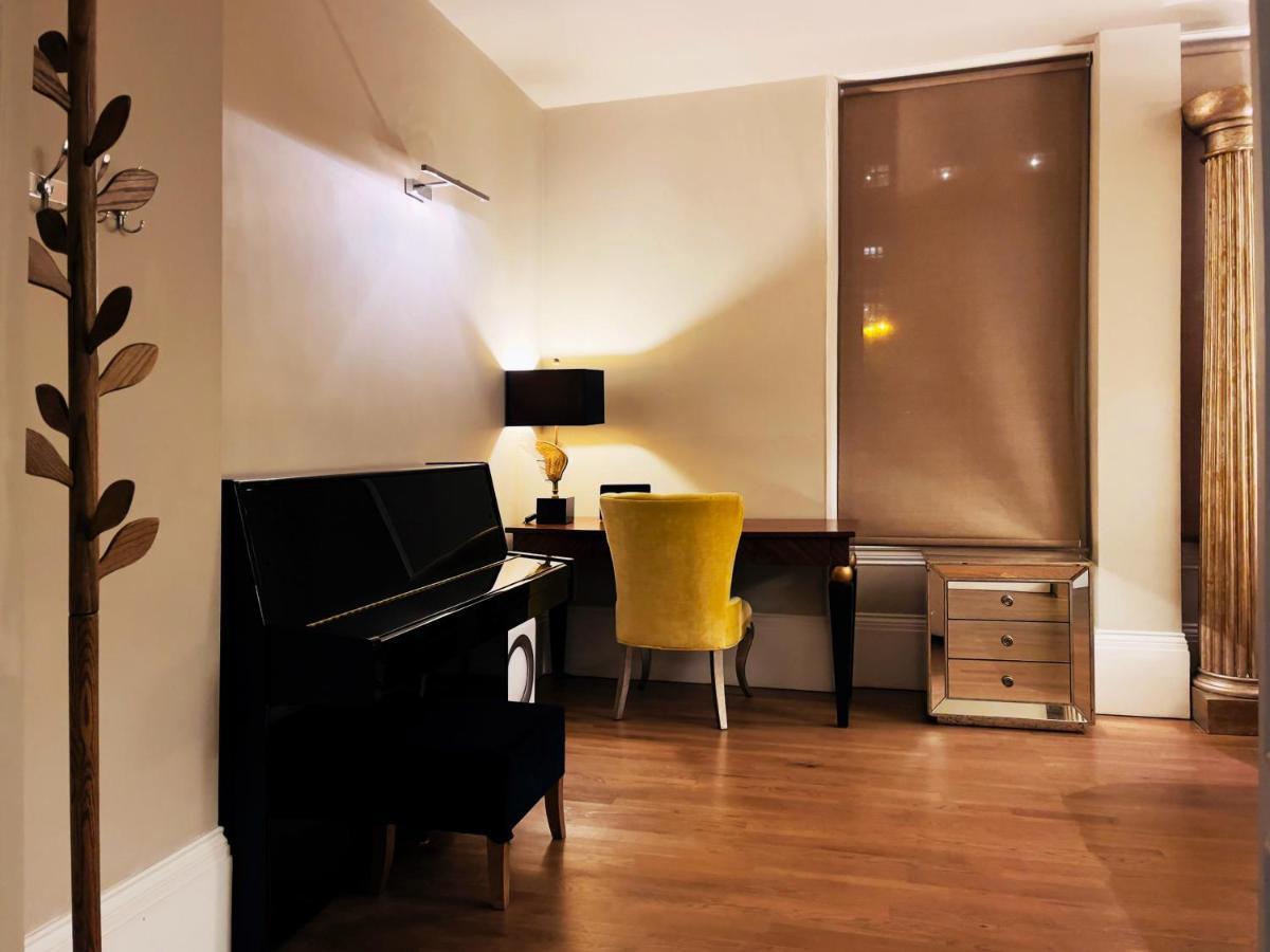 Elizabeth'S Place - London'S Hidden Gem Esterno foto